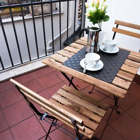 Rent In Giubbonari Apartment Rome